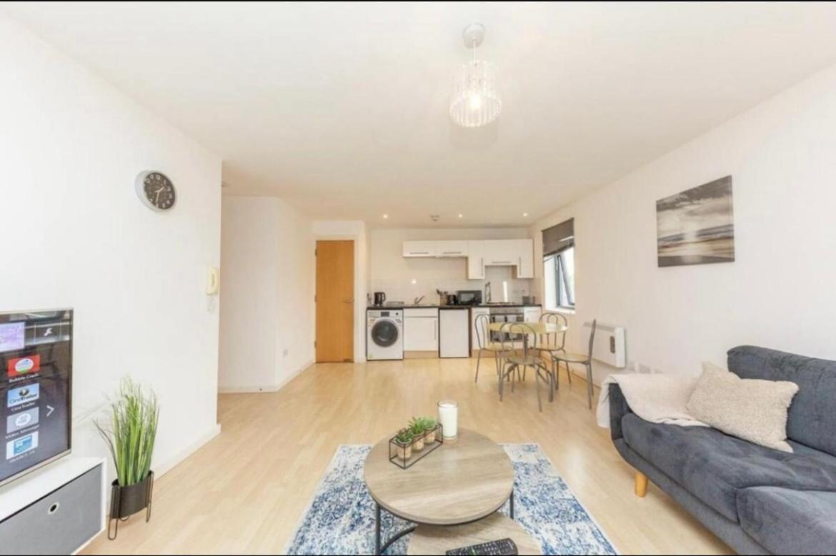 Novanest Salford Apartment Manchester Exterior foto